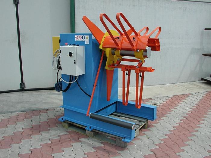 New F&P   3ton & 5ton Powered Decoilers  #3194
