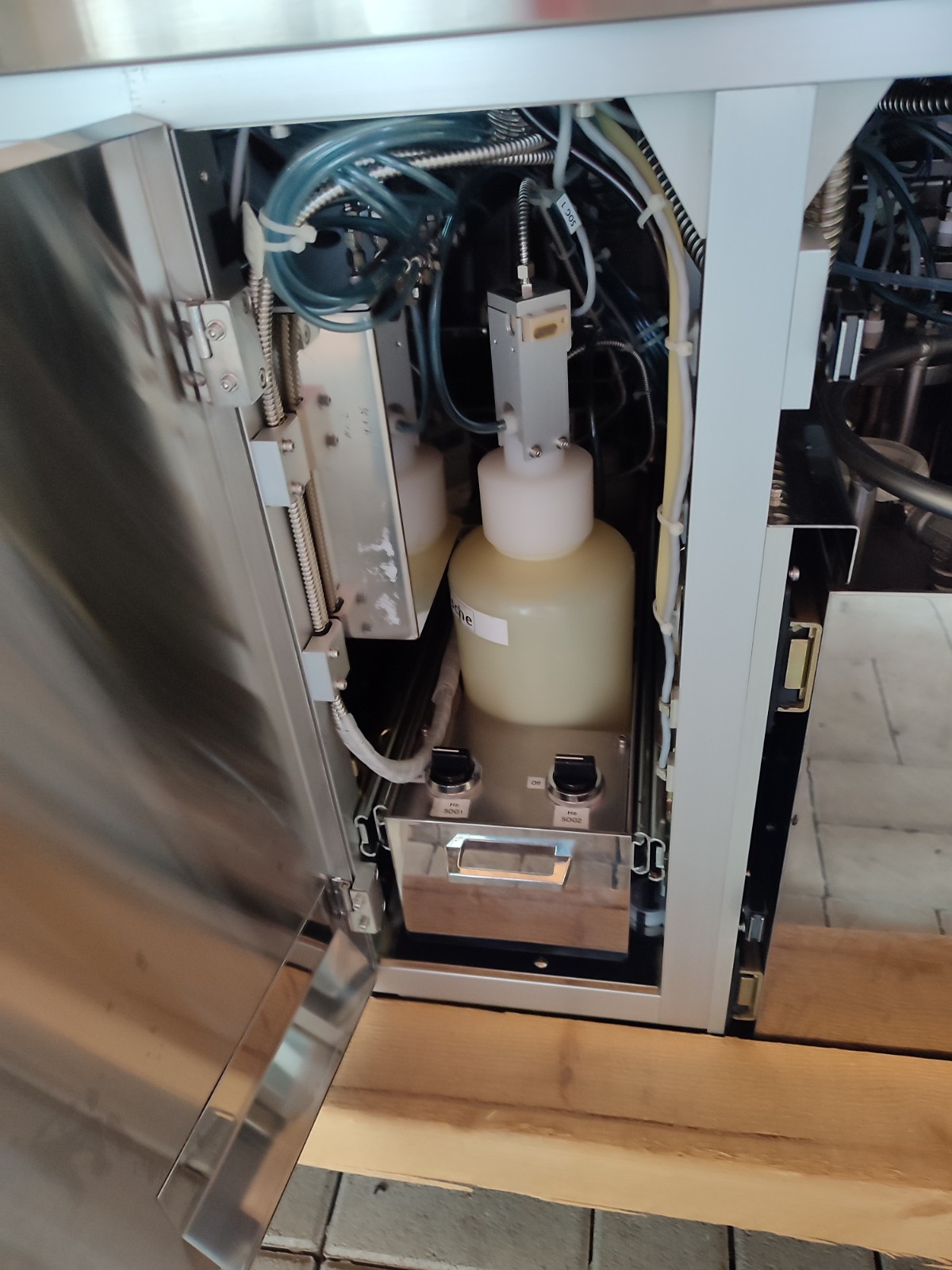 Used Semix/Tazmo SOG coater