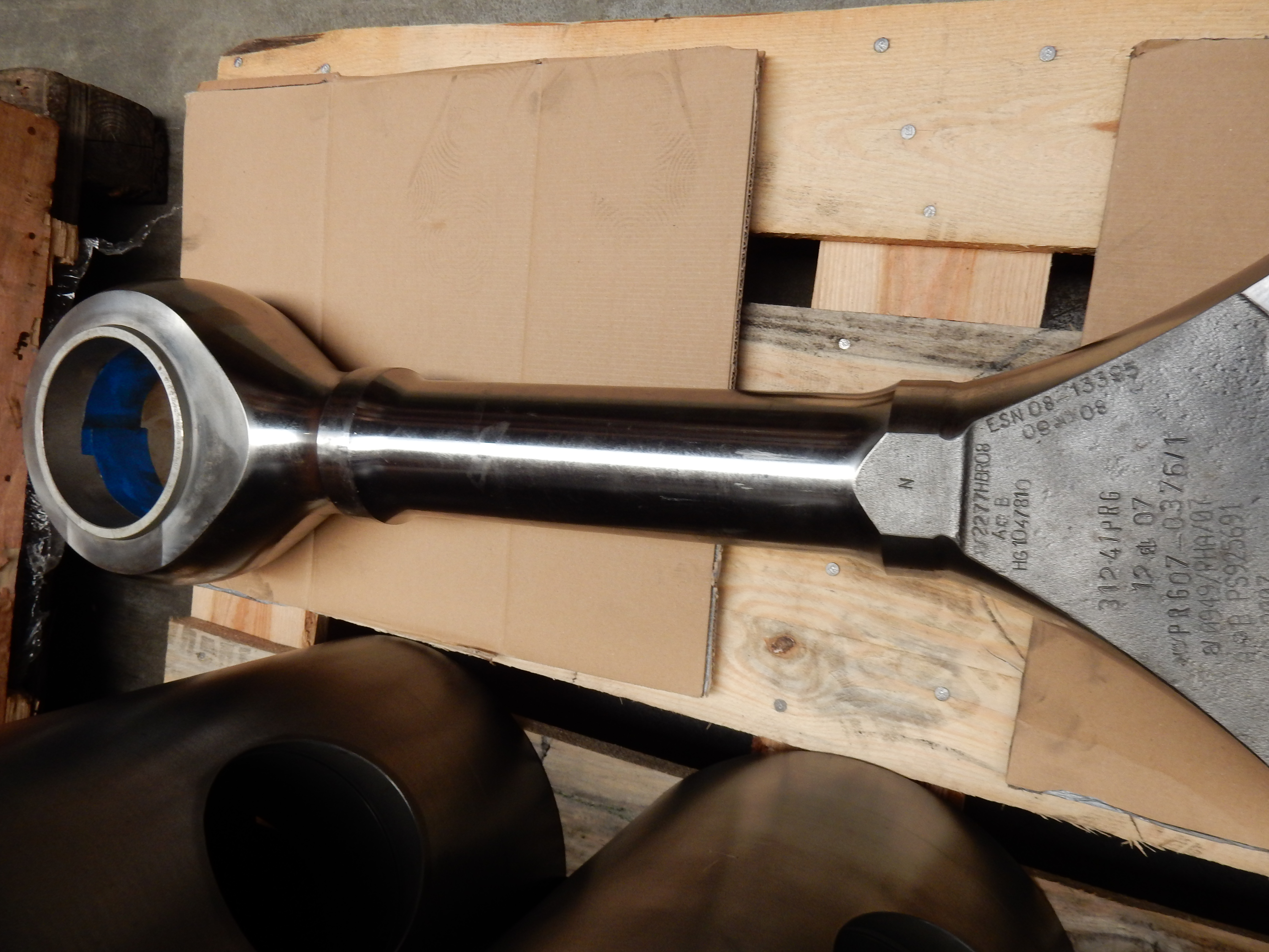 Used 2008 CONNECTING ROD MAK 12M453