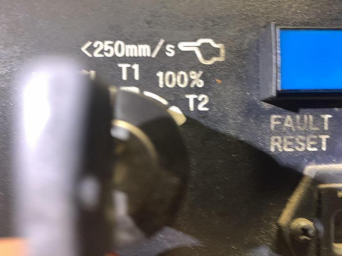 Used 2012 LINCOLN ELECTRIC  SYSTEM 20 MIG WELDING CELL WITH FANUC ARCMATE 100IC ROBOT AND R30iB CONTROLLER
