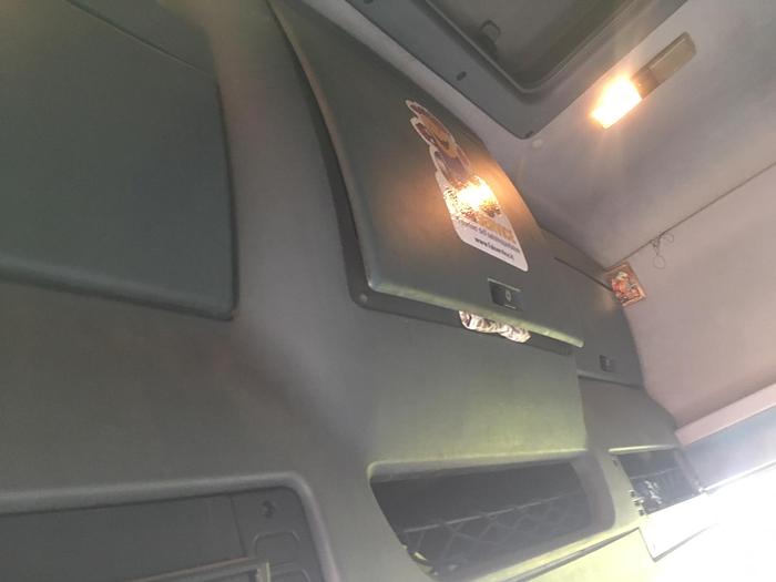 Used 2002 DAF 85 CF 380 MANUAL EURO 3