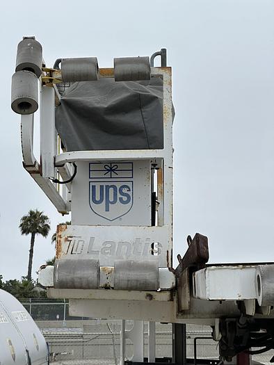 Refurbished 929 Lantis Aircarft Cargo Loader