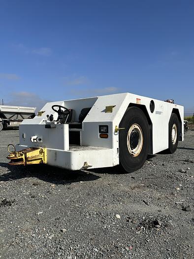 Used Stewart & Stevenson Pushback Tractor  Model GT – 100 R