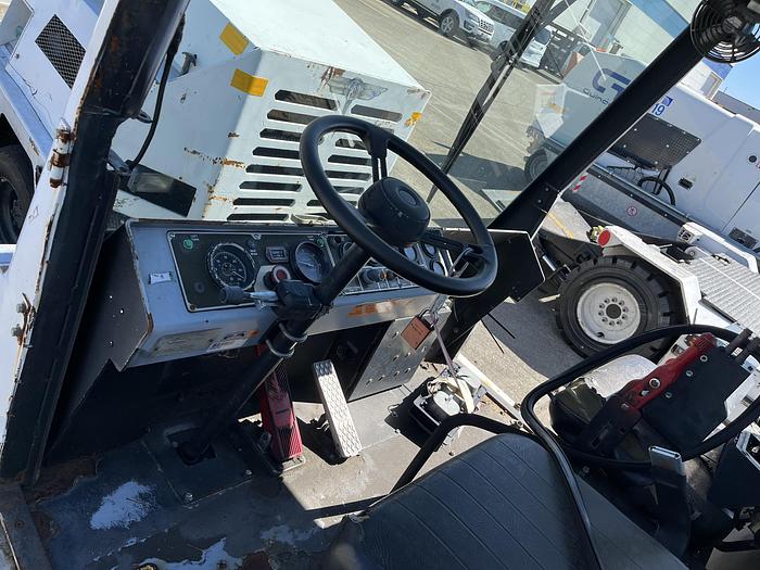 Used JBT B-600 Pushack Tractor