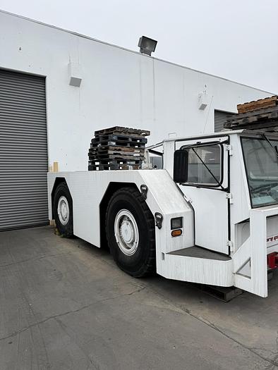 Used STEWART & STEVENSON GT-90 PUSHBACK