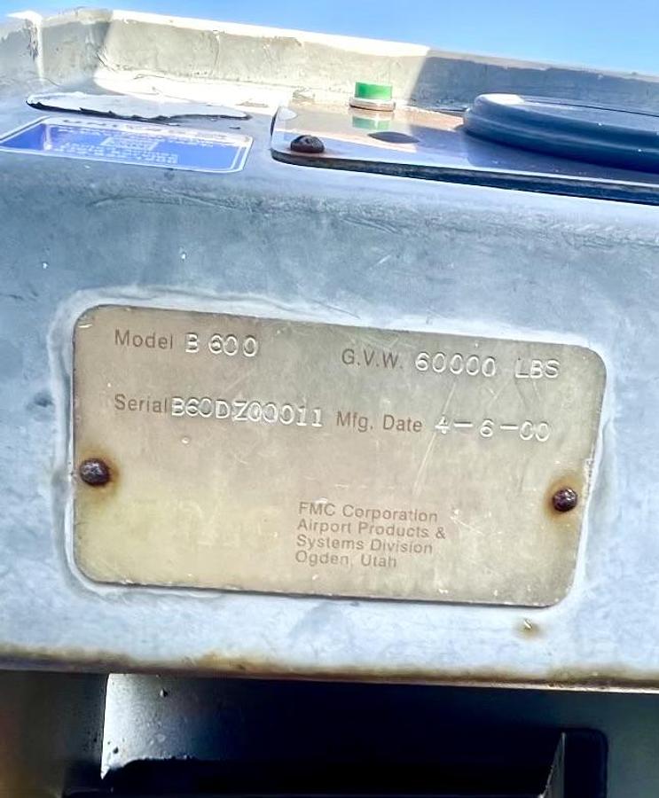 Used JBT B600 Pushback Tractor - Excellent Condition w/ Cab Assembly