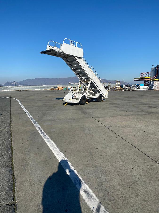Used Wollard Narrow Body Aircraft Stair Truck