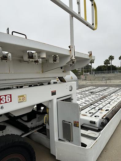 Refurbished 929 Lantis Aircarft Cargo Loader