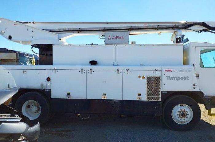 Used JBT AeroTech’s Tempest Deicer, 2004, Excellent Condition
