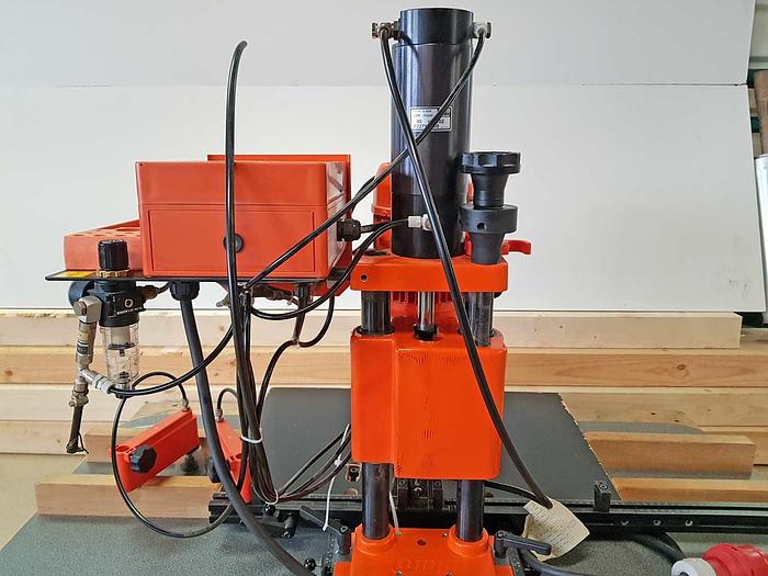 Used 2005 BLUM Minipress M 51P1000