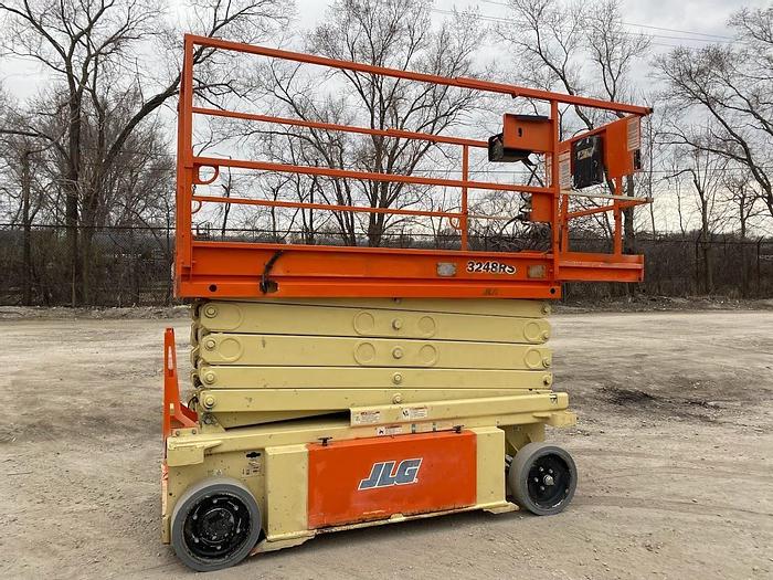 Used 2016 JLG 3248RS