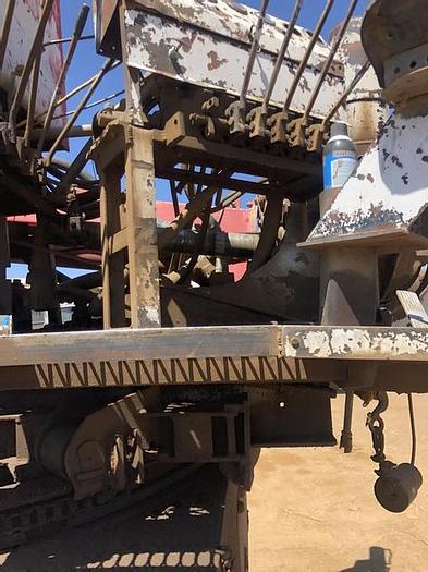 Used HB21242 Texoma 330 mounted on a 1985 Ford LT9000 Texoma 330