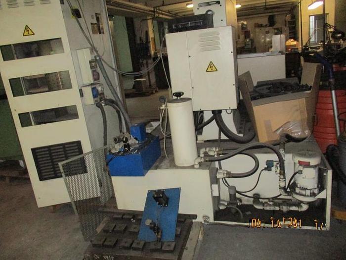 Usato ELETTOEROSIONE AGIE MOD. FUTURA