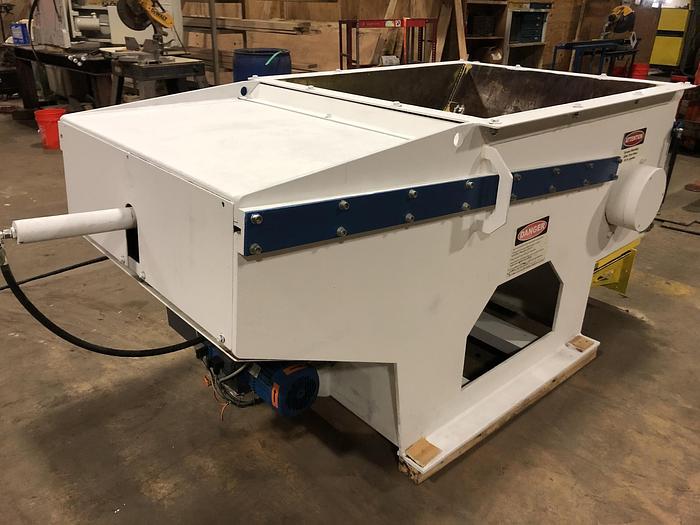 Used VECOPLAN RG42/40 XL PV SHREDDER W/ CONVEYOR