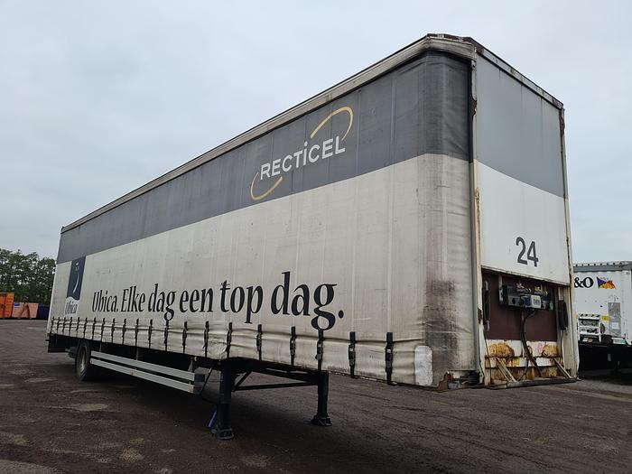 Used 2002 Pacton LXD119 Curtainside / Solid roof