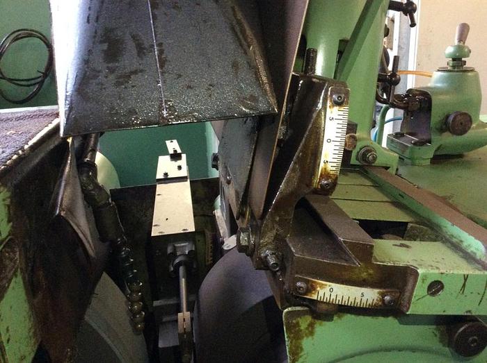 Used Cincinnatti OM-2 Centreless Grinder OM-2