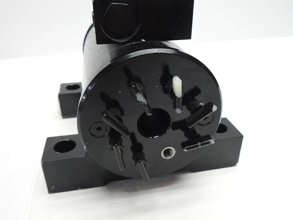 Altec Hydraulic Rotary Actuator 970081720 - NEW!