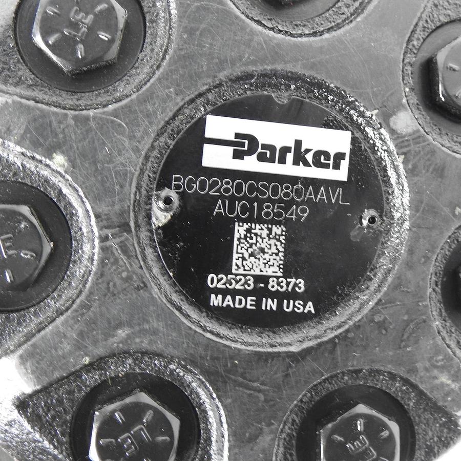 GENUINE John Deere AUC18549 Left Wheel Drive Motor Parker BG0280CS080AAVL BG0280