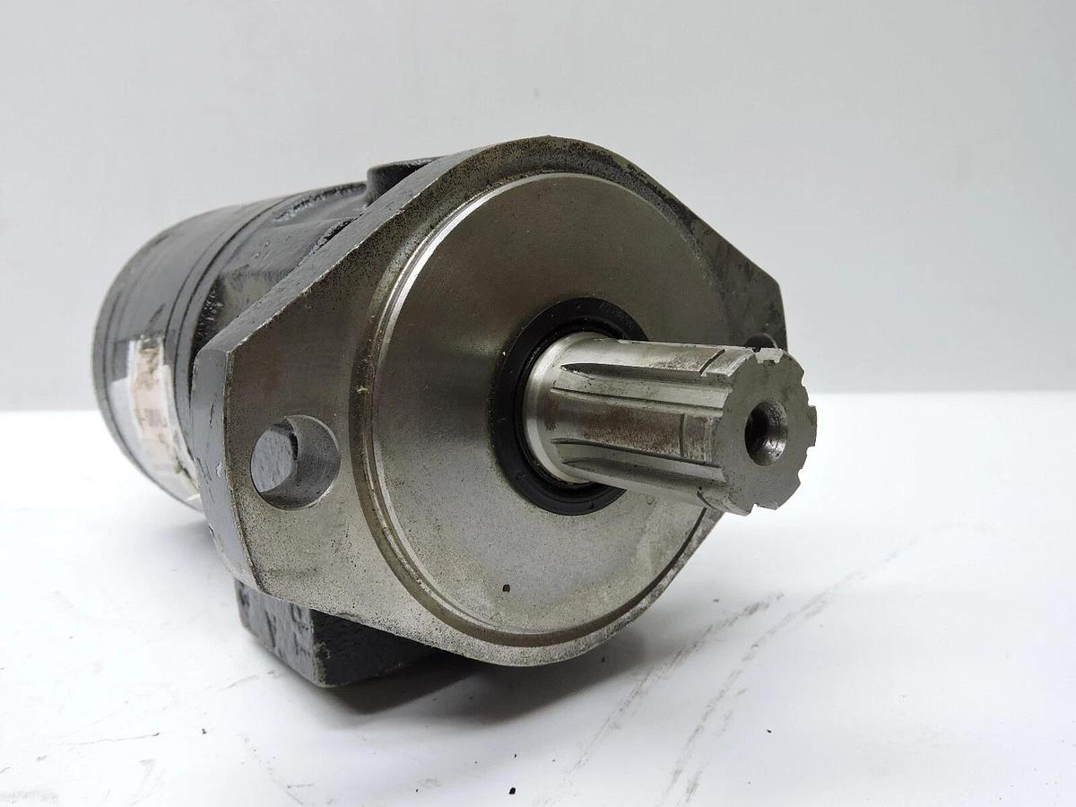 Parker TB0130AST10AAAA Hydraulic Pump Motor TB0130 GENUINE - NOB NEW!