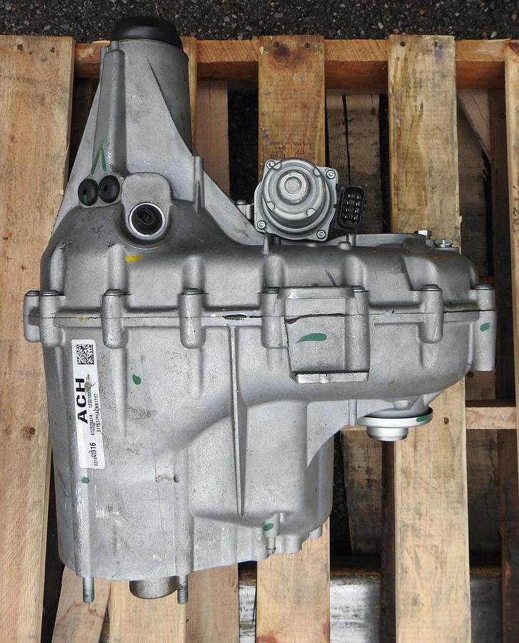 Transfer Case Assembly 812928414 for 2018 Escalade Tahoe Yukon 6.2L V8 - READ -