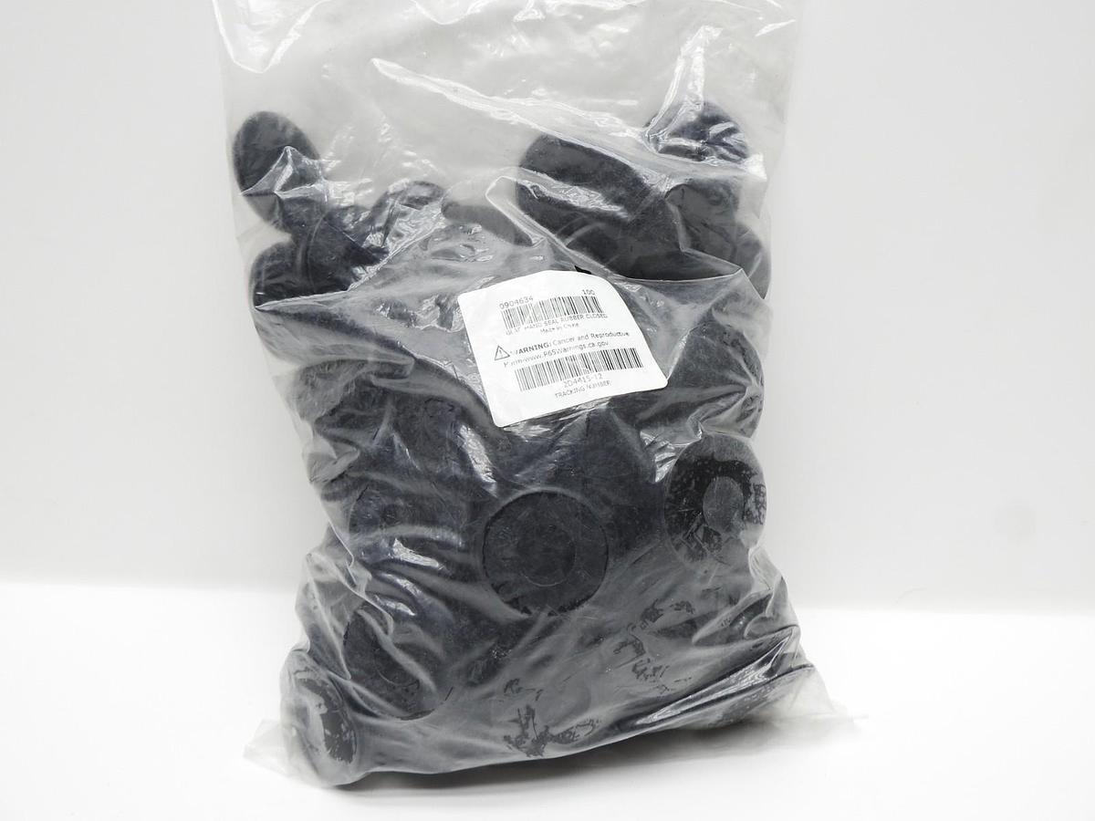 Imperial 90463-4 Black Universal, Rubber, Full Closed Face; Glad Hand Seal -x100