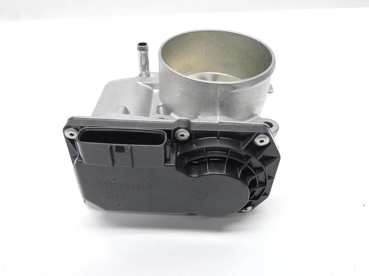 Standard Motor TechSmart Throttle Bodies S20137 for Toyota 4.0L - NOB NEW!