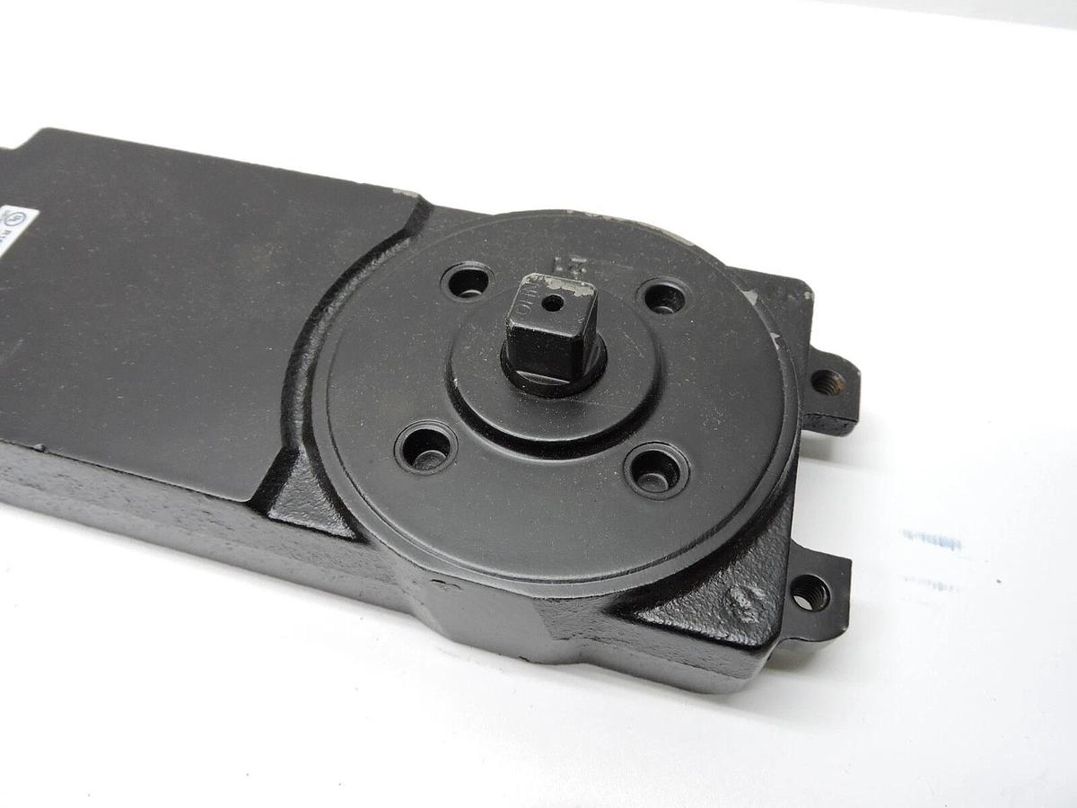 DC3021 OHC CLOSER, LT 105 NHO Door Controls USA - NEW!