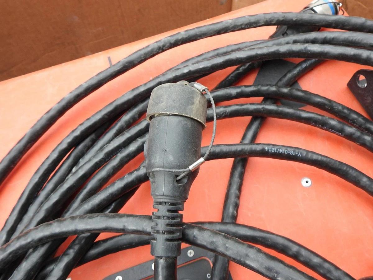 GSSI 5106 Radar Antenna Geophysical Survery System 200 MHz Ground Antenna