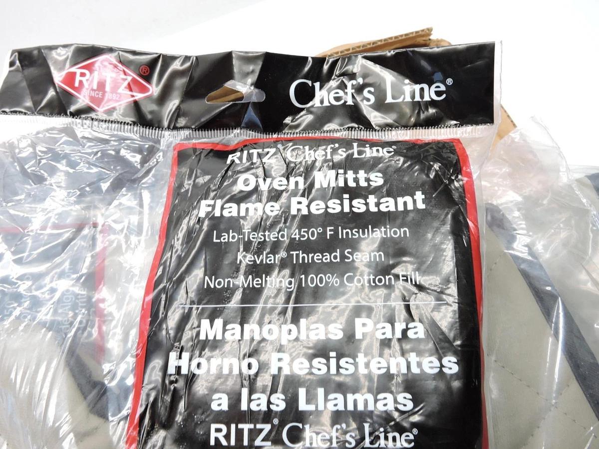 Lot of 11 PAIRS-  Ritz CL2PX27BETF Flame-Resistant Pyrotex Oven Mitt, 17" NEW!