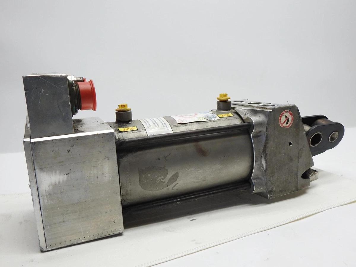 ARO S.A.S Actuator 300V, 3000 RPM, 18 NM, 20Kn Water Cooled 53AMW05A2L3F3