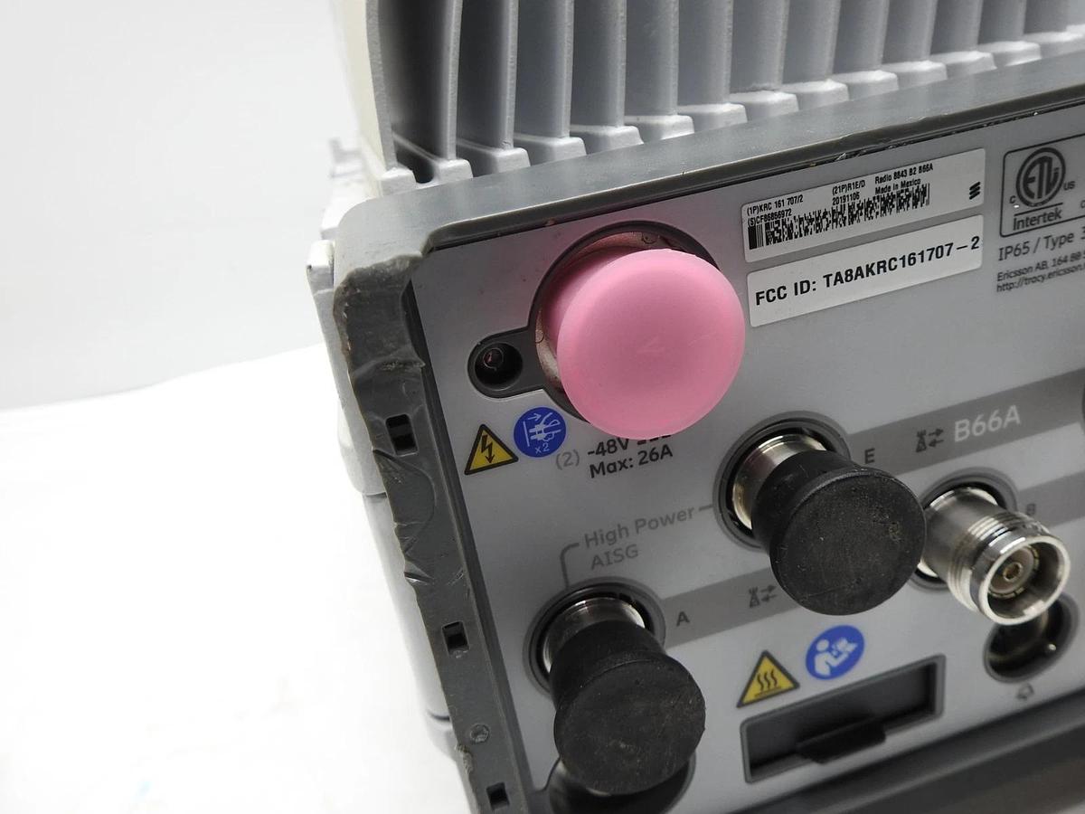 Ericsson Remote Radio Head 8843 KRC 161 707/2 - NEW w/ Freight Damages