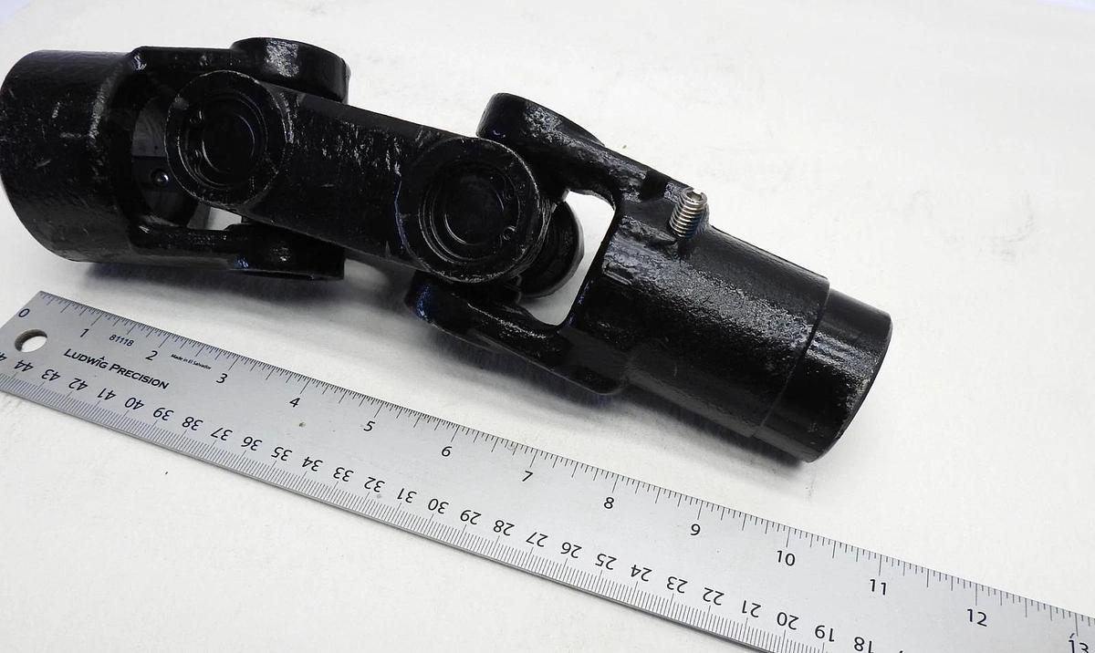 Swivel Tandem 1 9/16" U-Joint Swivel Universal Joint NEW