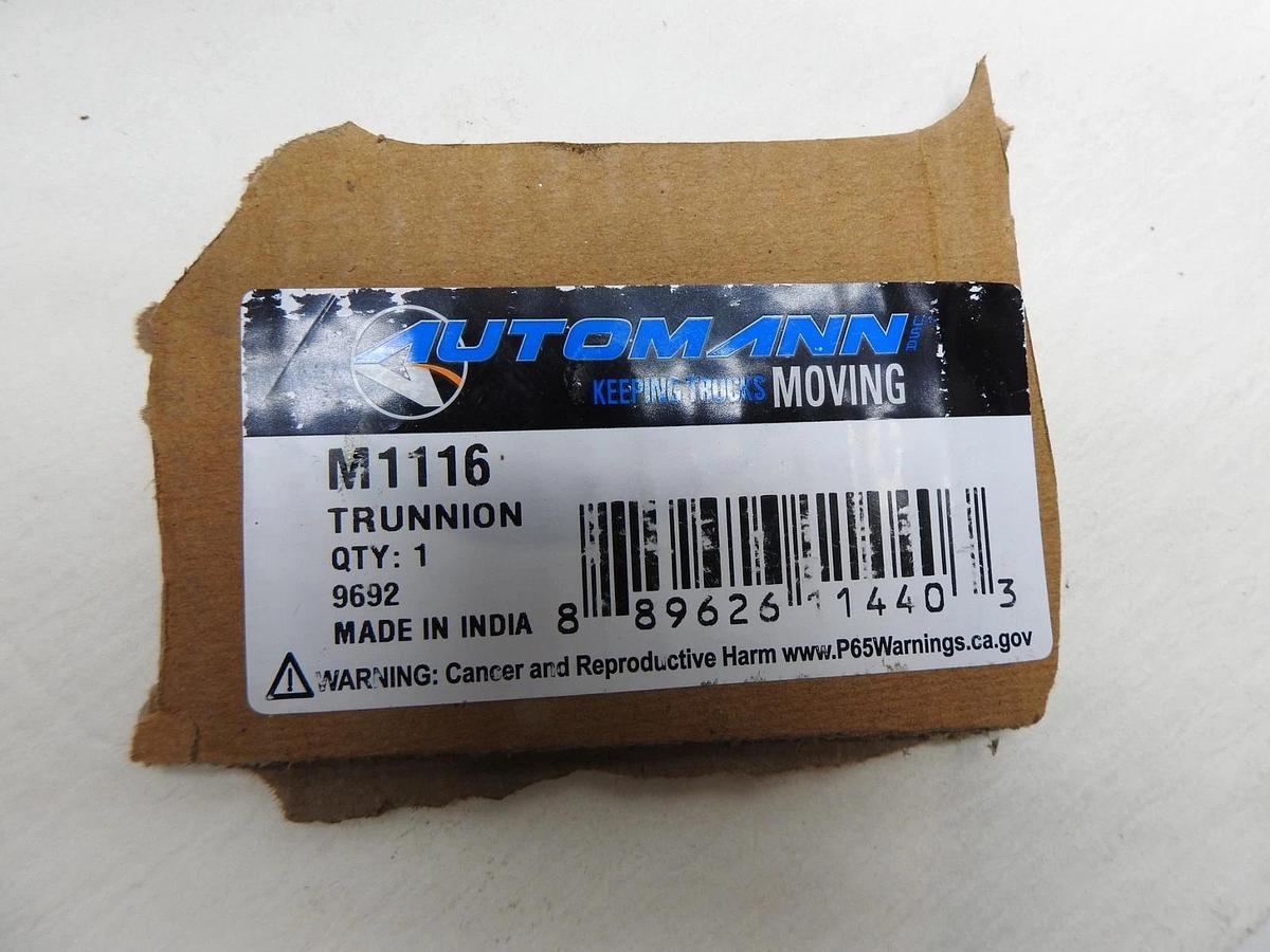 Automann M1116 Trunnion for Mack 3-1/2" x 4" - NEW