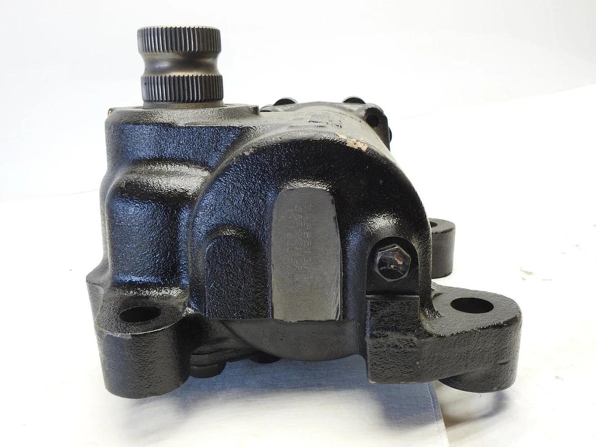 NEW TRW Ross Power Steering Gear Freightliner TAS85131 TAS855299 14-14455-001