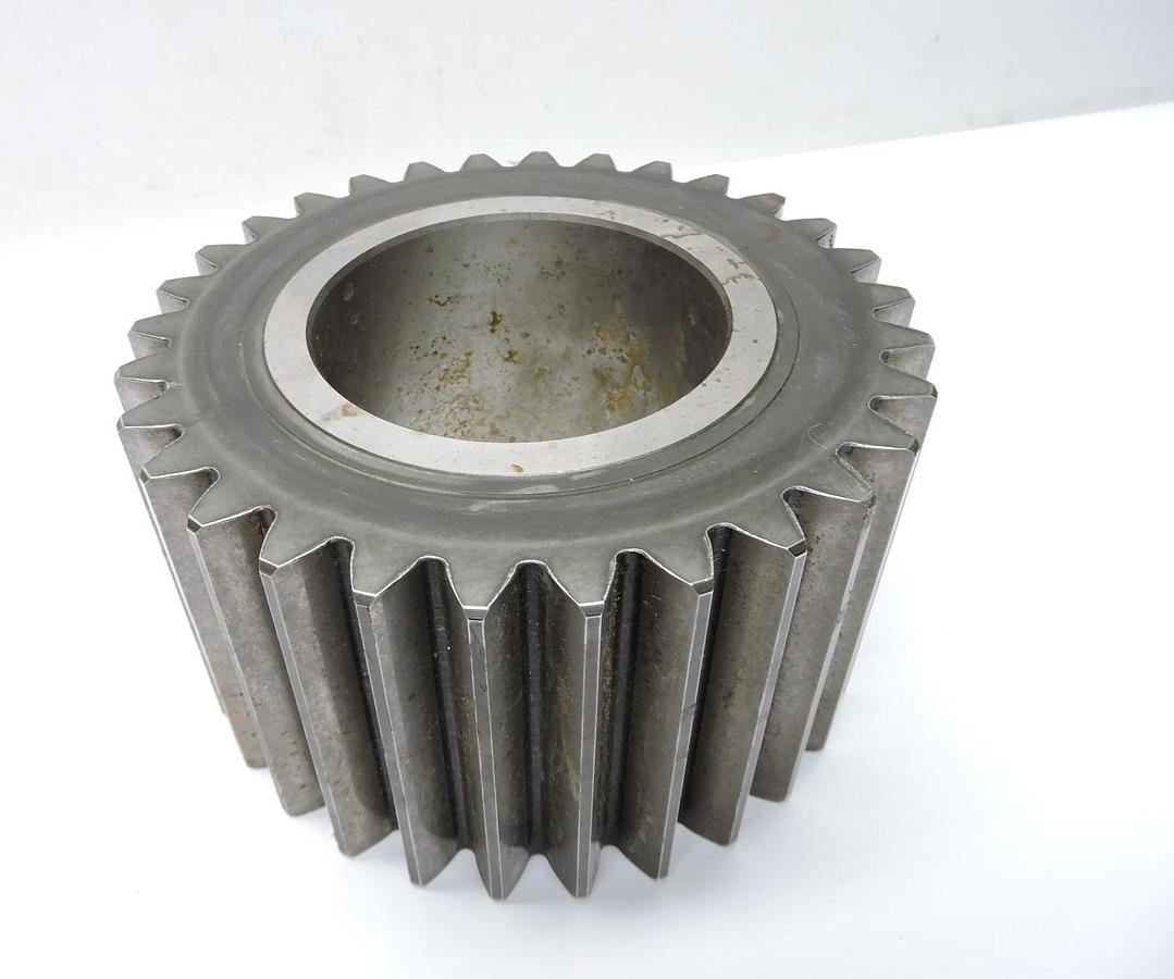 Genuine John Deere R560122 Final Drive Planet Pinion, 30 Teeth OEM - NOB NEW