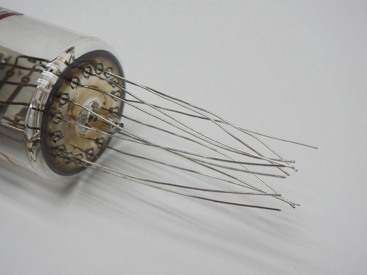 ADIT L51B20A315 Photomultiplier Tube L51B20