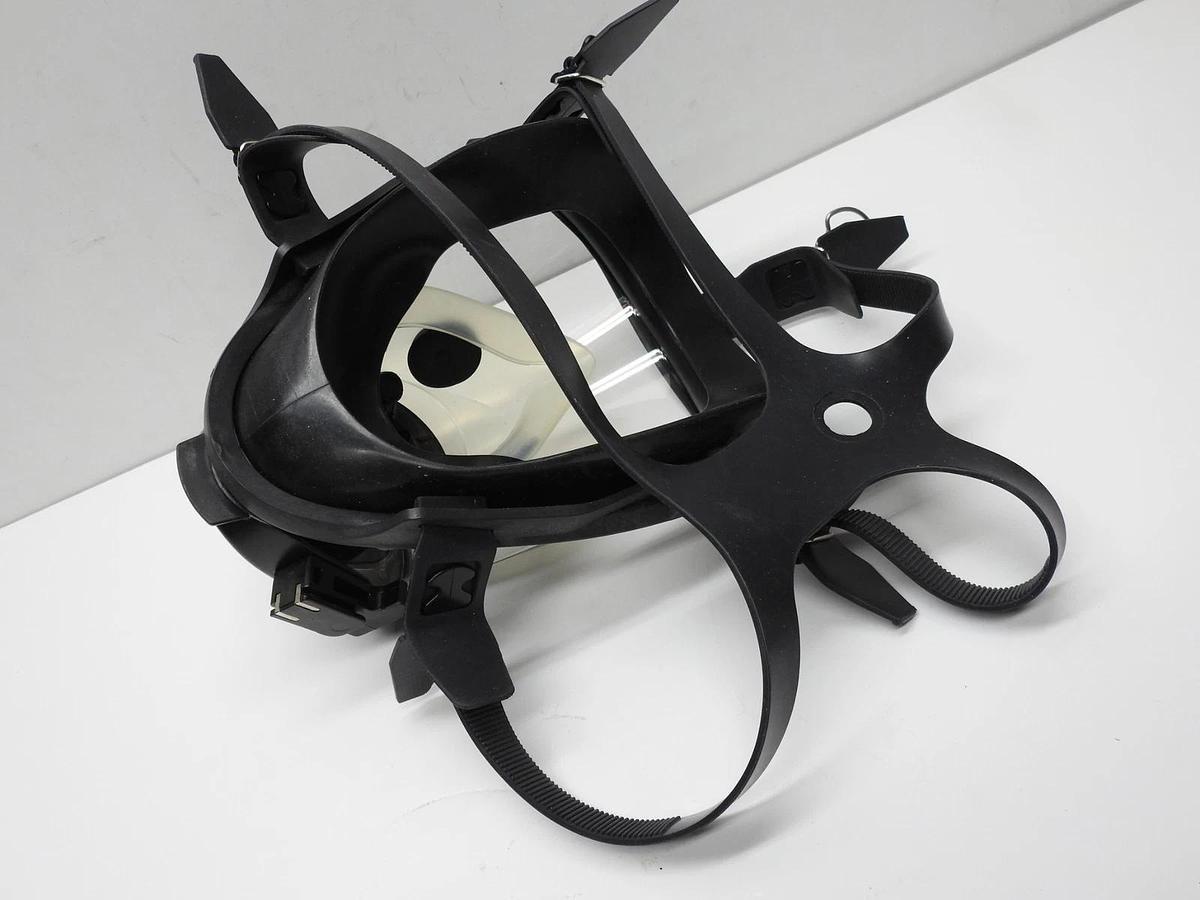 Honeywell 252010 Full Face Respirator Mask Medium - NICE!
