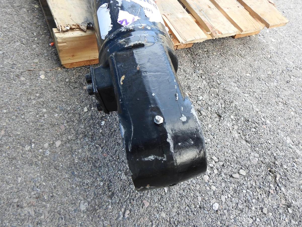 SANY SY215 Bucket Cylinder Replacement 11350784 SY215C9, SY215 Models - BULK NEW