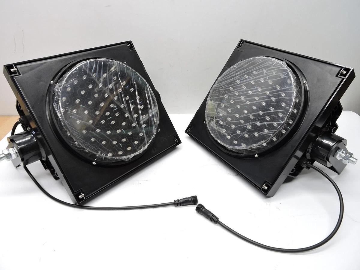 (Box of 2) - LLI Lighting CFLBC08-Y-T Solar Powered 8" Flashing Beacons - NEW!