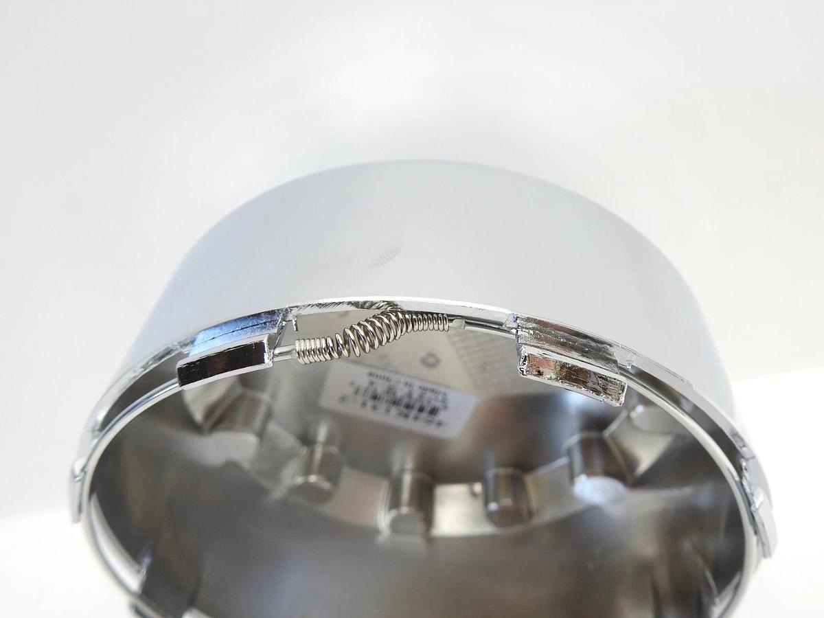XD SERIES 464K131-2 Chrome 779 786 795 Wheel Rim Center Cap (8 Lug Only) S604-17
