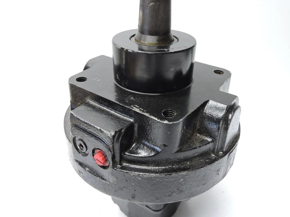 Hydraulic Drive Motor for JLG Skyjack (4 Bolt, Keyed Spline) - NOB NEW