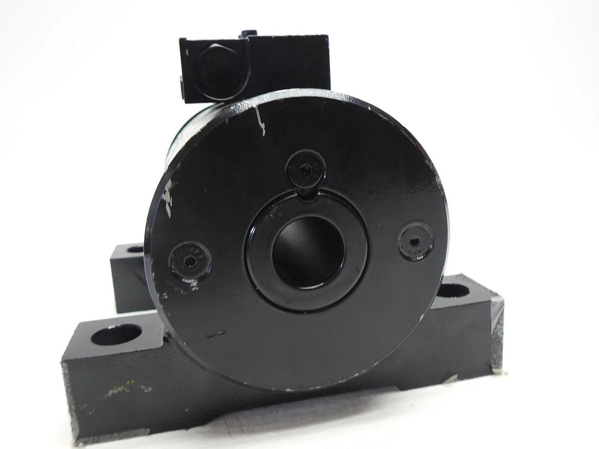 Altec Hydraulic Rotary Actuator 970081720 - NEW!