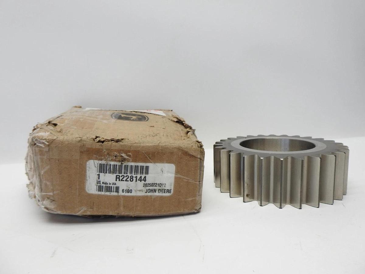 OEM John Deere Planetary Pinion Gear 8120 8220 8430 8245R 8295R 8295R R228144