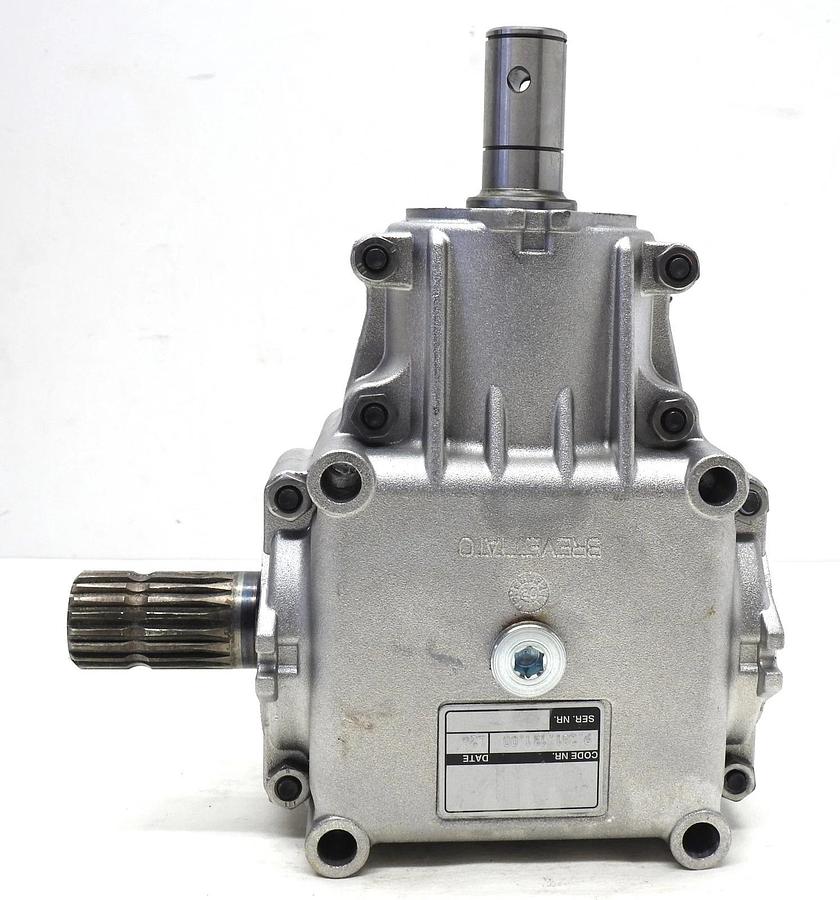 Kubota Gearbox WORM CC 77700-00916 (replaces 70060-45009) for LX2950, B2779