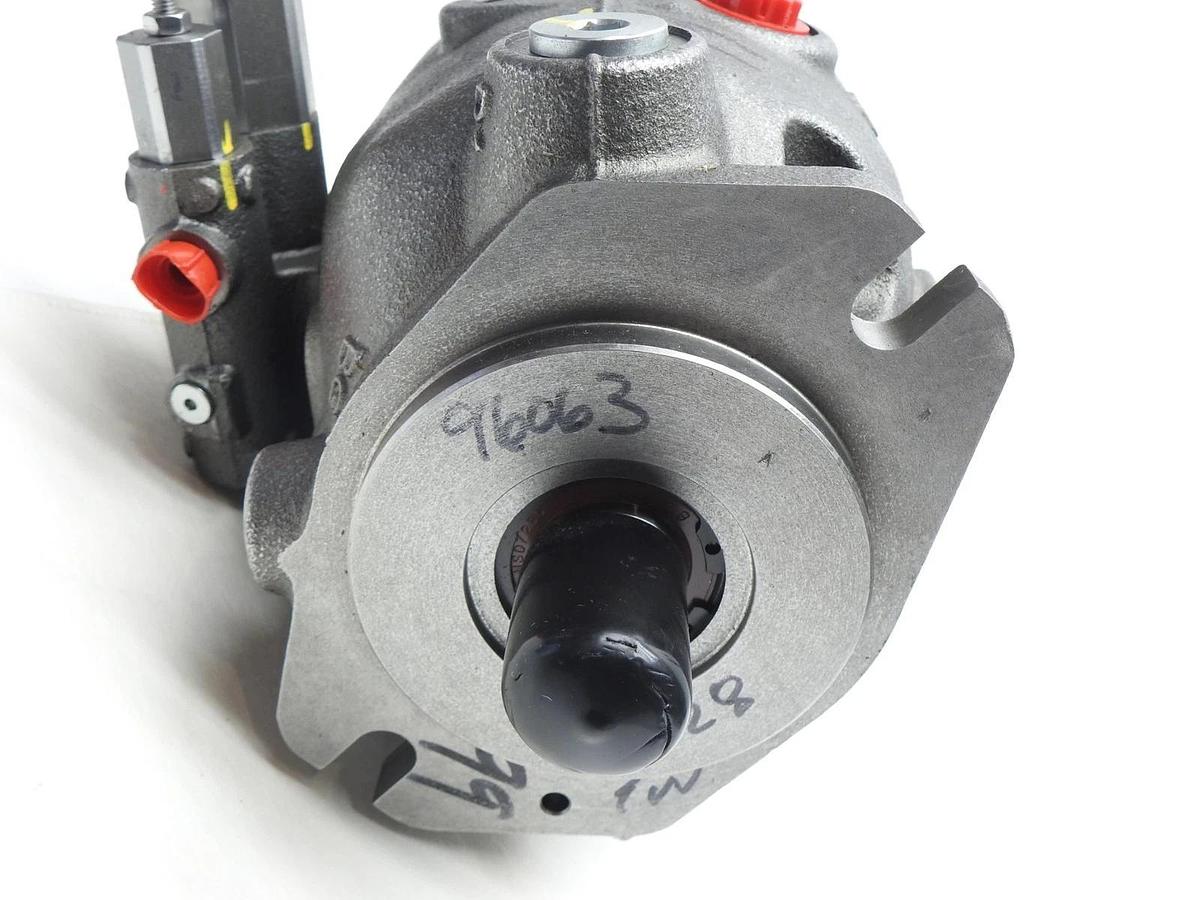 GENUINE Parker P1/PD 45cc Series Medium Pressure Mobile Piston Pump PD045 PS 02