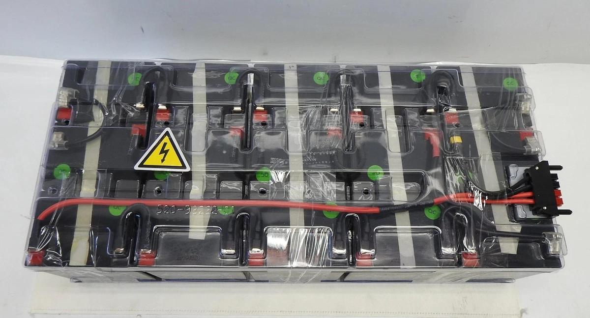 Eaton 3PX 9PX UPS Battery Supply for 9PX3K3U - MFG 20-04-2020 Recharge 20-JAN-21