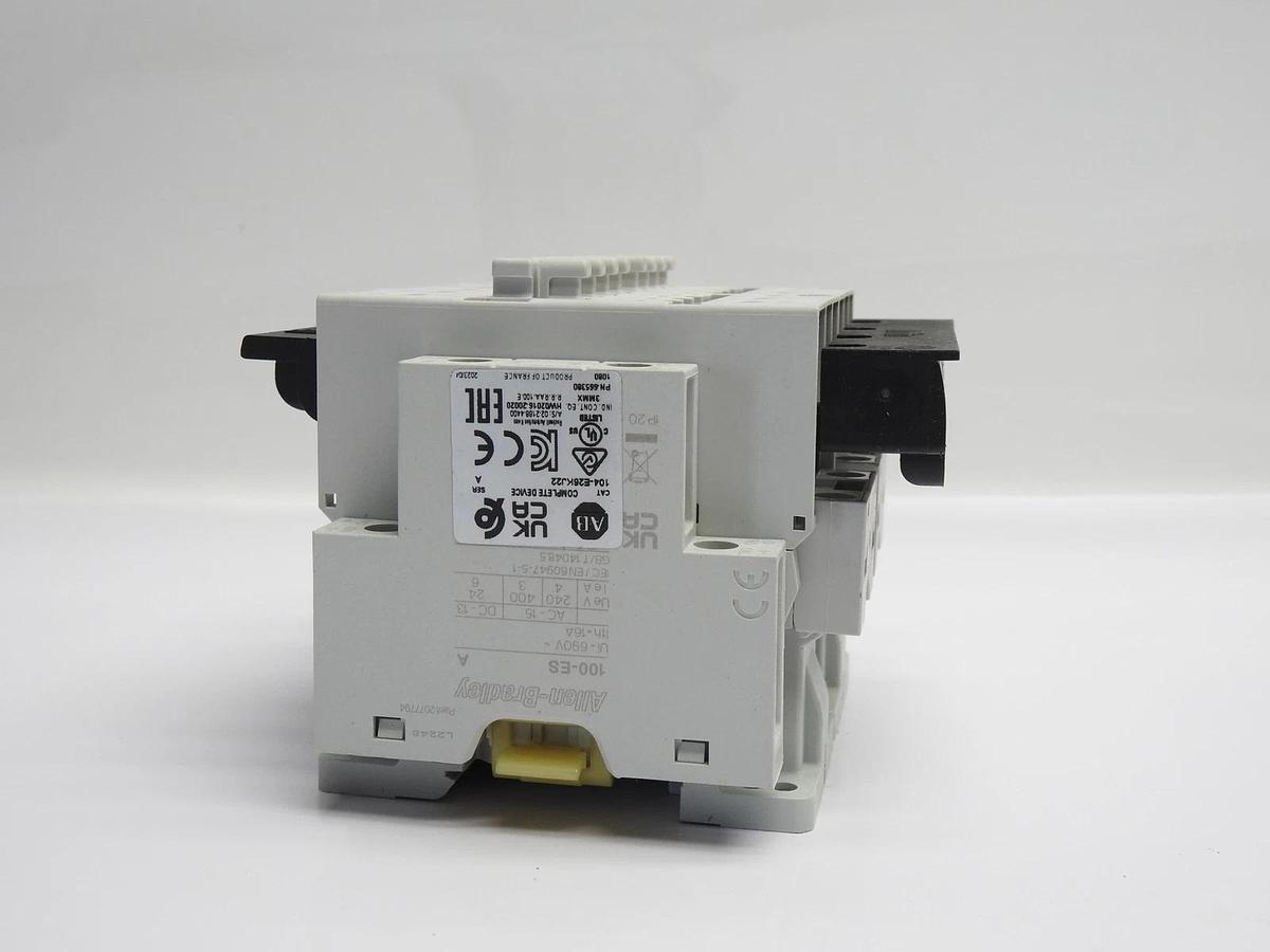 Allen-Bradley 104-E26KJ22 IEC 26 A Reversing Contactor - NOB NEW!