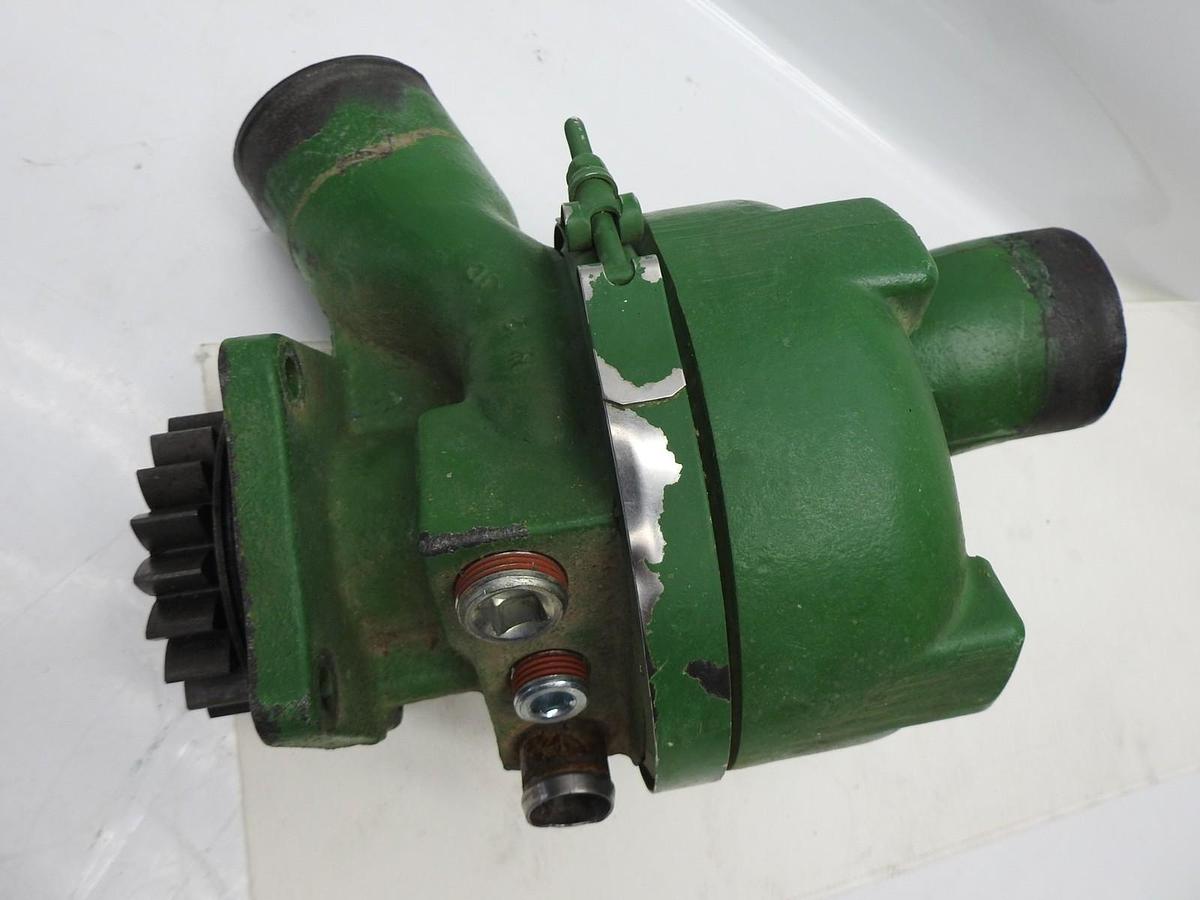 GENUINE John Deere R502576 Water Pump OEM NICE