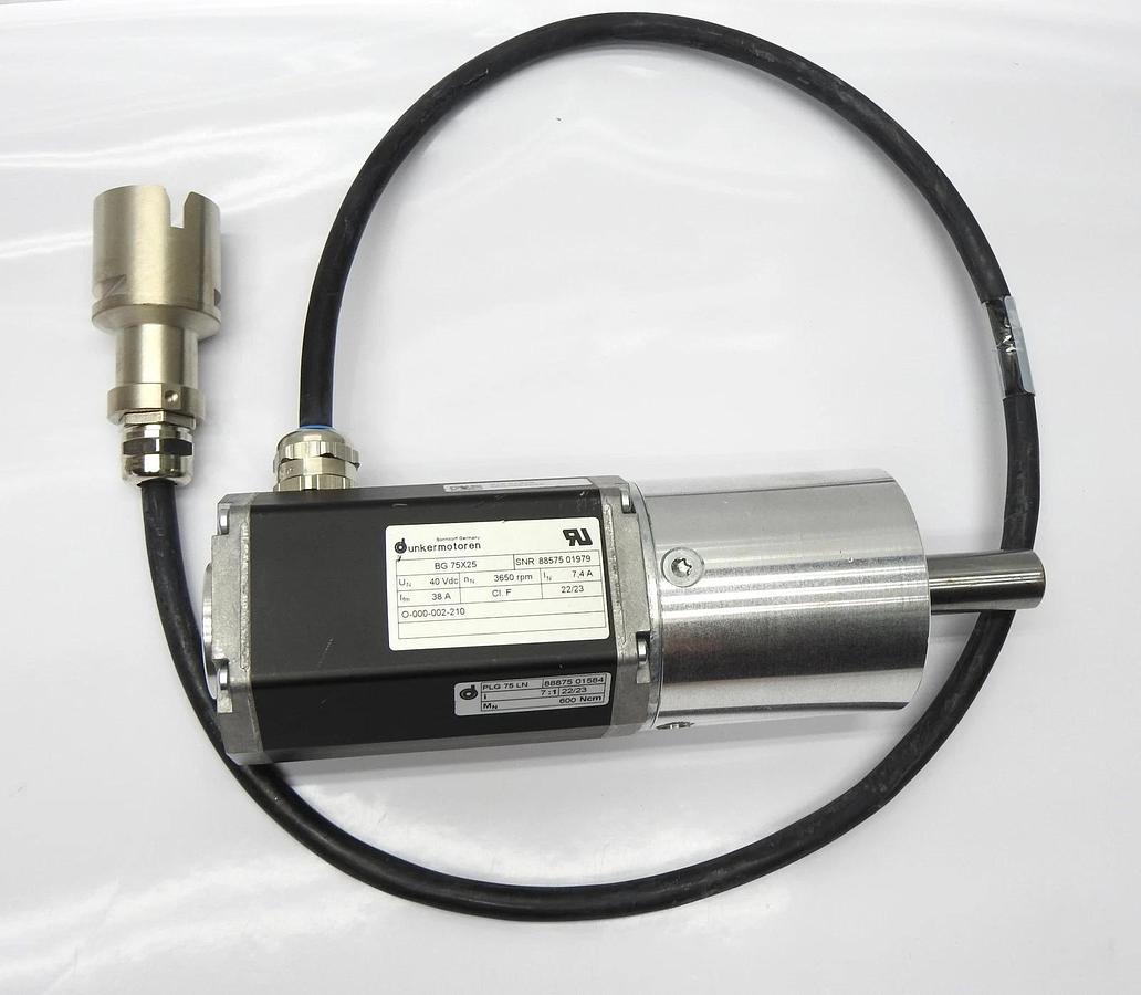 Dunkermotoren BG 75x25 (3650 rpm, 40 Vdc, 38 A, PLG 75 LN 88875 01584 Motor NEW!