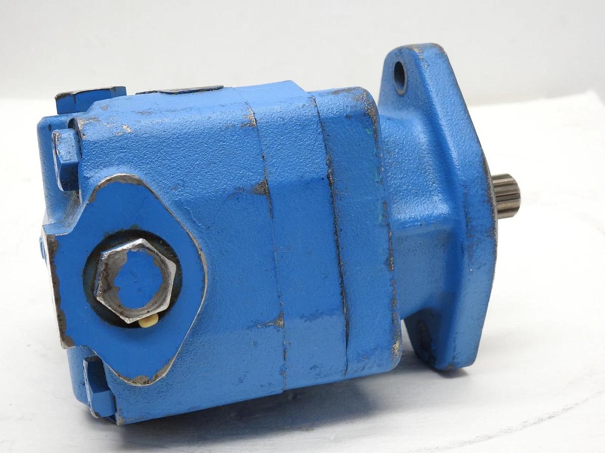 Genuine Eaton Vickers F3-V20NF-1S7T-138C7J-22L V20 Series VANE PUMP - NOB NEW!